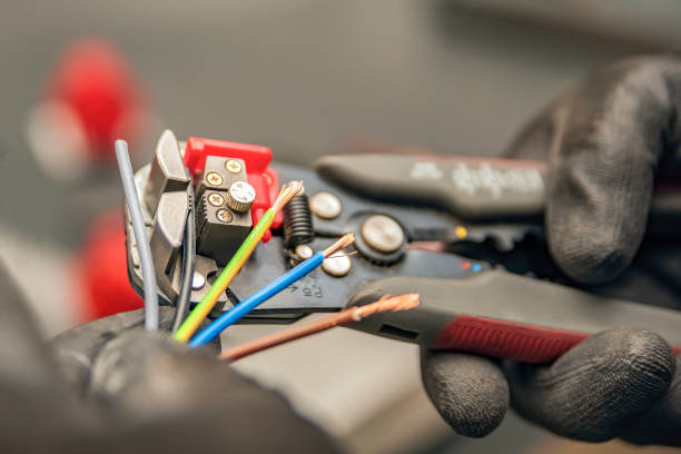 Best Affordable Emergency Electrician  in South Fulton, GA